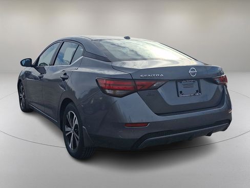 Used 2020 Nissan Sentra SV image 11