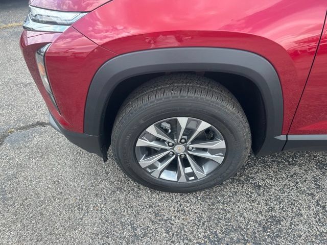 New 2026 Chevrolet Equinox LT FWD image 10