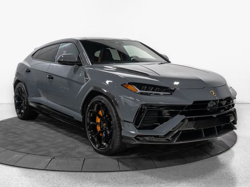 Used 2024 Lamborghini Urus Performante AWD/4WD image 12