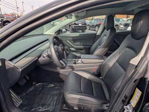 Used 2020 Tesla Model 3 Long Range image 14