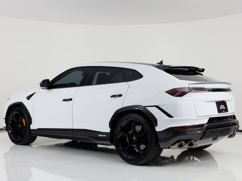 Used 2024 Lamborghini Urus Performante AWD/4WD image 5