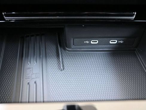 New 2026 Volkswagen Atlas Peak Edition AWD/4WD image 37