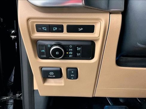 Used 2023 Ford F150 Lariat w/ Equipment Group 502A High AWD/4WD image 40