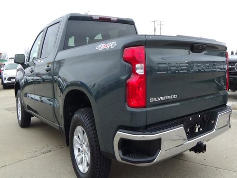 Used 2025 Chevrolet Silverado 1500 LT image 8