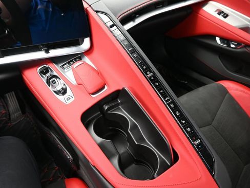 Used 2024 Chevrolet Corvette Z06 RWD image 23