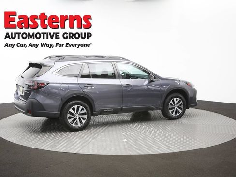 Used 2023 Subaru Outback Premium AWD/4WD image 41