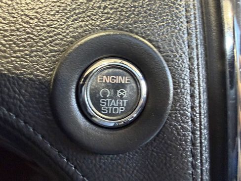 Used 2012 Lincoln MKX AWD image 27
