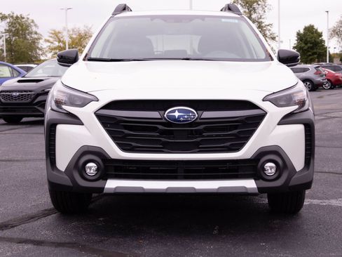 New 2025 Subaru Outback Limited image 15