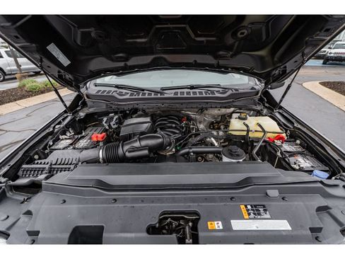 Used 2023 Ford F350 XLT w/ FX4 Off-Road Package image 30