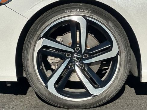 Used 2020 Honda Accord Sport image 28
