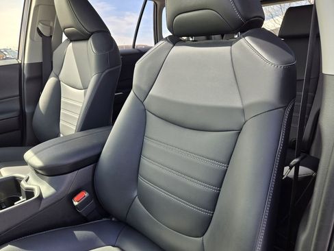 Used 2025 Toyota RAV4 XLE Premium w/ Weather Package image 15