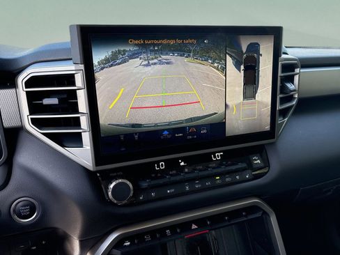 Used 2024 Toyota Tundra Limited image 29