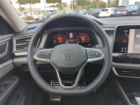 New 2026 Volkswagen Atlas Peak Edition image 27