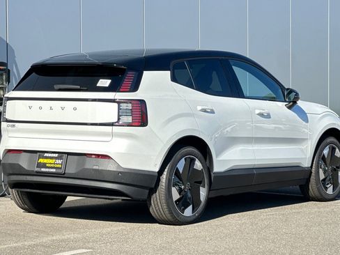 New 2026 Volvo EX30 Ultra w/ Climate Package AWD/4WD image 5