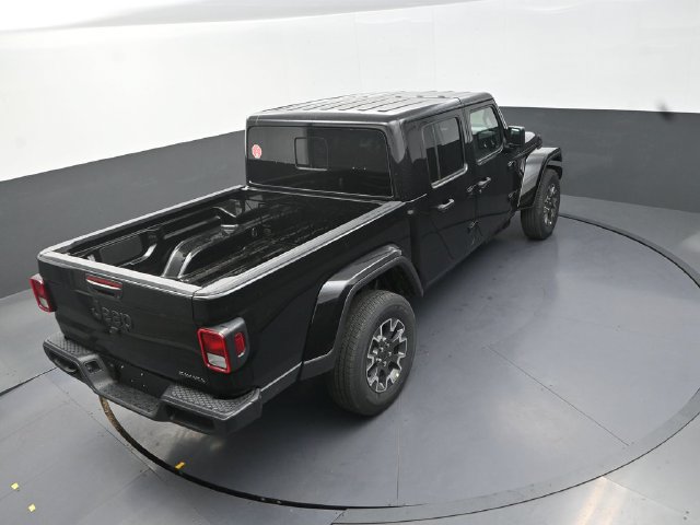 New 2026 Jeep Gladiator Sport AWD/4WD image 16