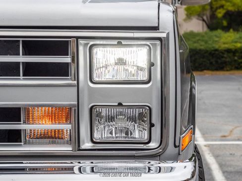 Used 1987 Chevrolet Blazer 4WD image 80