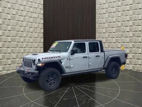 Certified 2023 Jeep Gladiator Mojave w/ Cold Weather Group AWD/4WD image 14