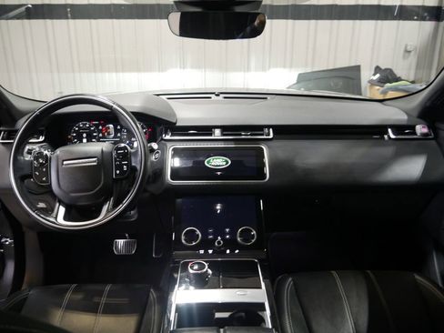 Used 2020 Land Rover Range Rover Velar R-Dynamic S AWD/4WD image 29