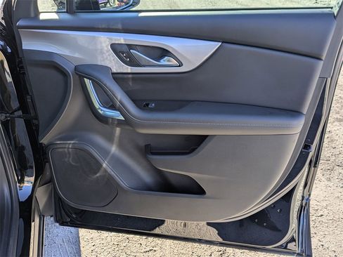 Used 2022 Chevrolet Blazer LT image 28