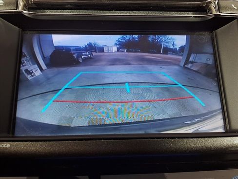 Used 2015 Toyota RAV4 XLE image 15