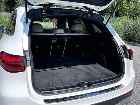 Used 2026 Mercedes-Benz GLC 300 4MATIC image 27