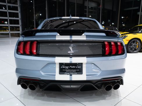 Used 2022 Ford Mustang Shelby GT500 RWD image 3