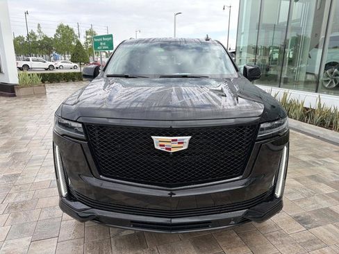 Used 2021 Cadillac Escalade Sport Platinum AWD/4WD image 7