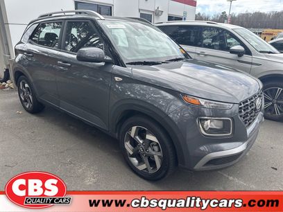 Used 2025 Hyundai Venue SEL