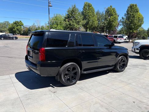 Used 2019 Chevrolet Tahoe Premier w/ RST Edition AWD/4WD image 31
