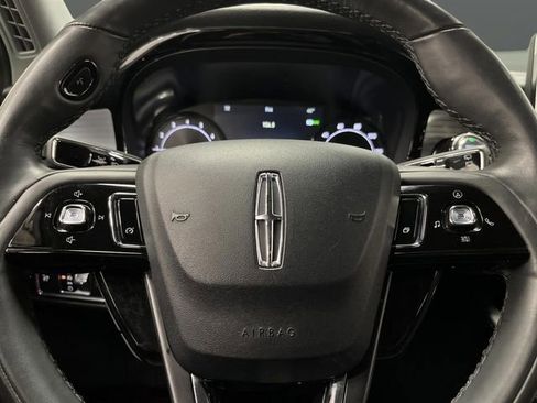 Used 2022 Lincoln Corsair AWD w/ Premium Package image 19