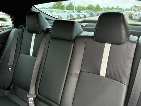 Used 2025 Toyota Camry SE w/ Convenience Package FWD image 27