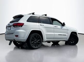 Used 2022 Jeep Grand Cherokee Laredo X AWD/4WD video 2