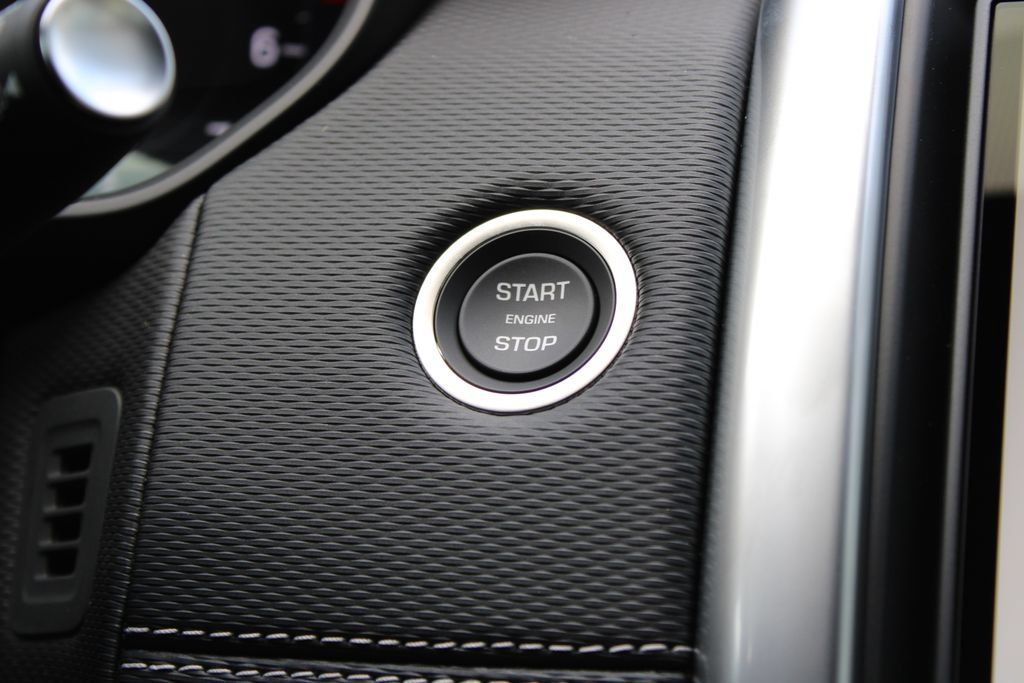 New 2026 Land Rover Discovery Dynamic SE AWD/4WD image 17