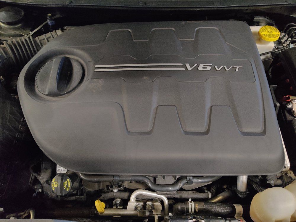 Used 2019 Jeep Cherokee Limited AWD/4WD image 30