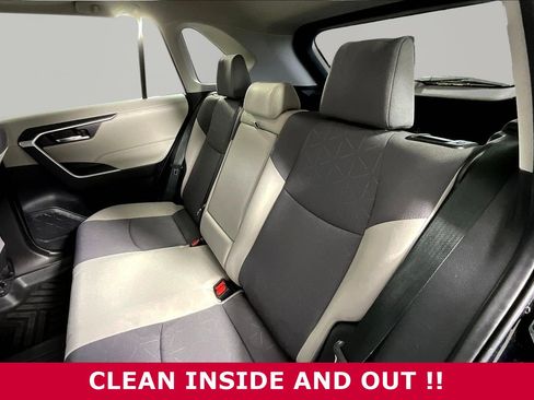 Used 2022 Toyota RAV4 XLE w/ Convenience Package AWD/4WD image 19