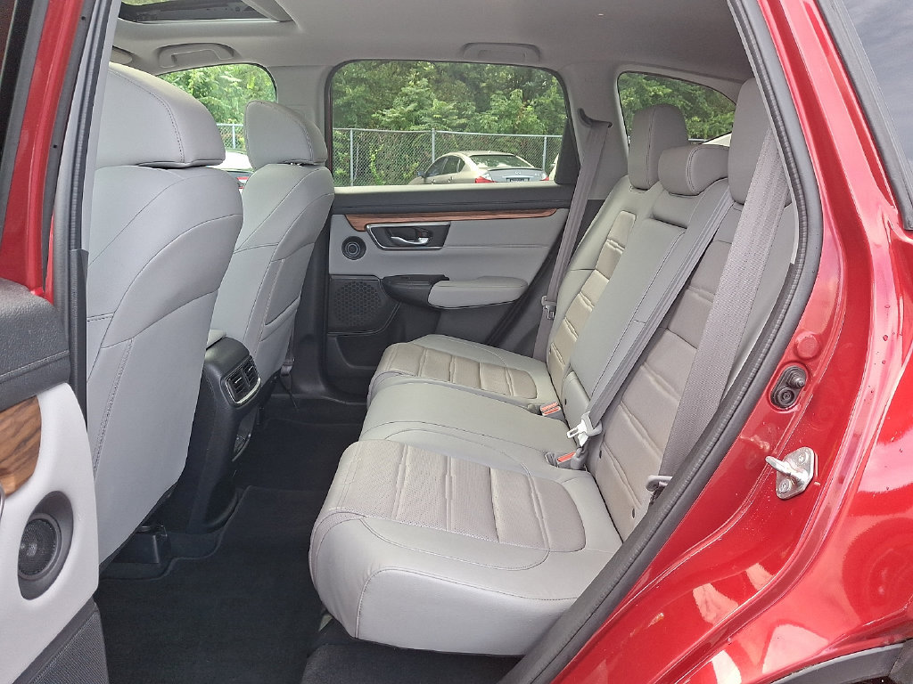 Used 2020 Honda CR-V Touring image 10