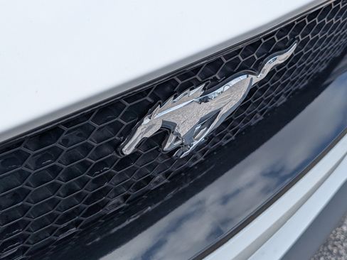 Used 2020 Ford Mustang GT Premium RWD image 6