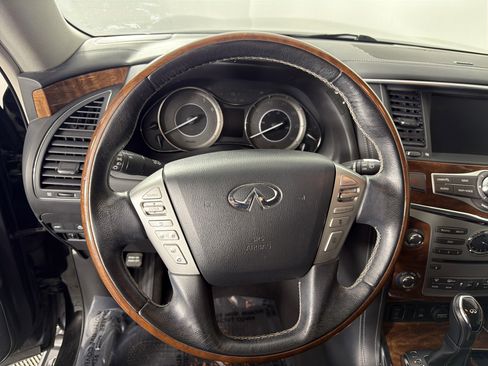 Used 2018 INFINITI QX80 4WD w/ Driver Assistance Package image 10