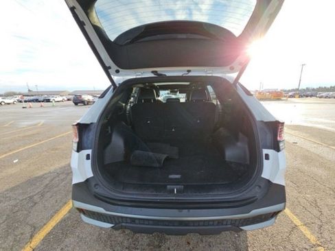 Used 2024 Kia Sportage X-Line w/ X-Line Premium Package image 18