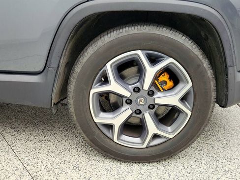 Used 2022 Rivian R1T Adventure AWD/4WD image 9