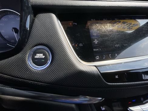 Certified 2025 Cadillac XT5 Premium Luxury image 16