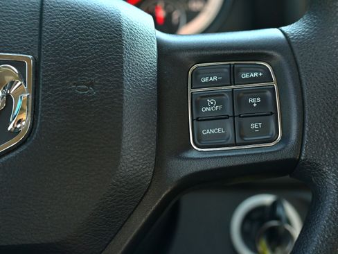 Used 2019 RAM 1500 Express image 17