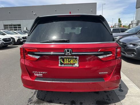 Used 2022 Honda Odyssey Touring image 8