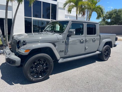 Used 2022 Jeep Gladiator Overland AWD/4WD image 37