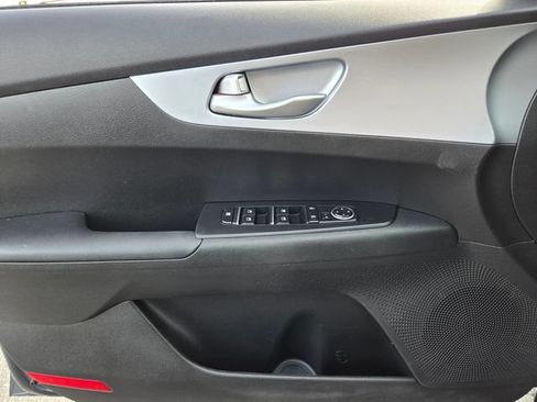 Used 2023 Kia Forte LXS FWD image 38