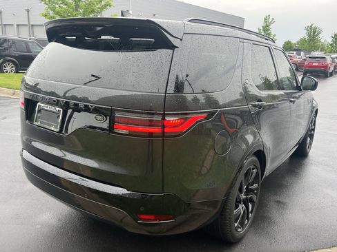 Used 2023 Land Rover Discovery S R-Dynamic AWD/4WD image 7