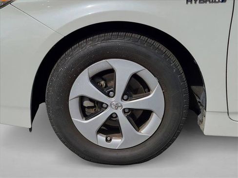 Used 2013 Toyota Prius Four w/ Deluxe Solar Roof Pkg FWD image 14