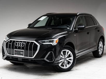 Certified 2025 Audi Q3 2.0T Premium Plus w/ Premium Plus Package