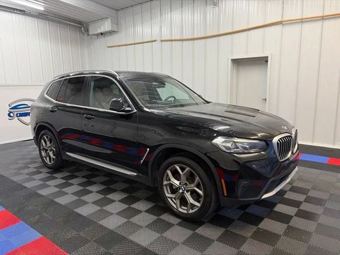 Used 2024 BMW X3 xDrive30i w/ Premium Essential Package AWD/4WD image 3