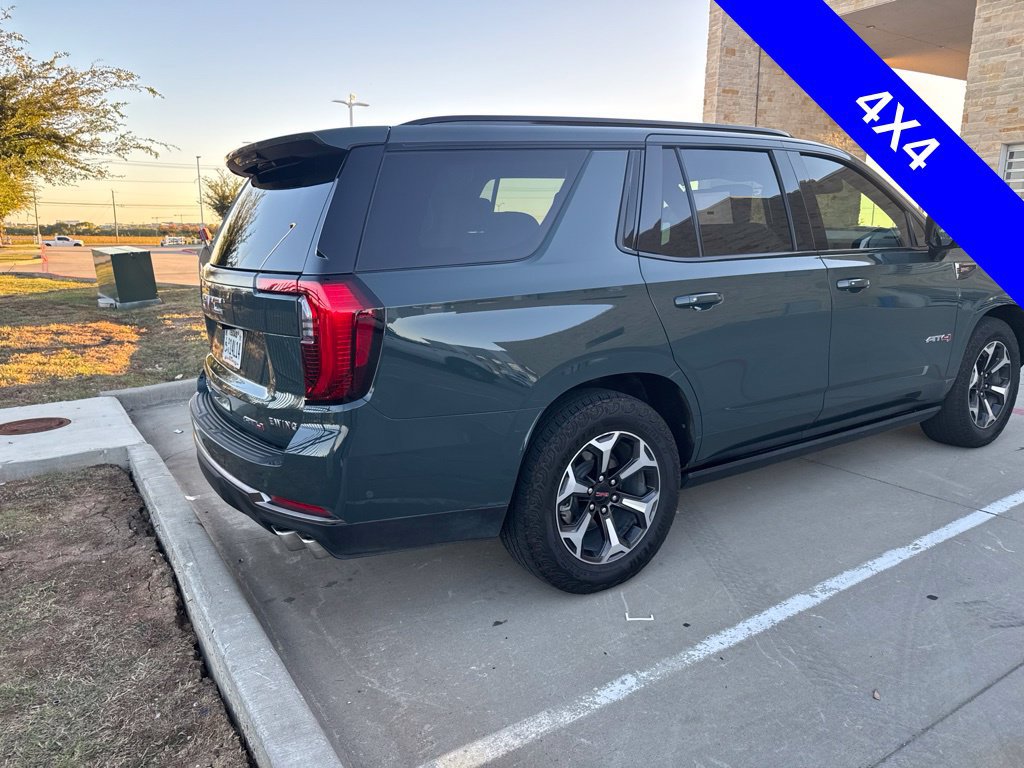 Used 2025 GMC Yukon AT4 Ultimate AWD/4WD image 8